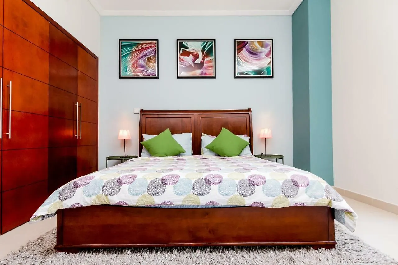 Quintessential Quarters - Ultra-Modern And Spacious Aparment Dubai 0*,