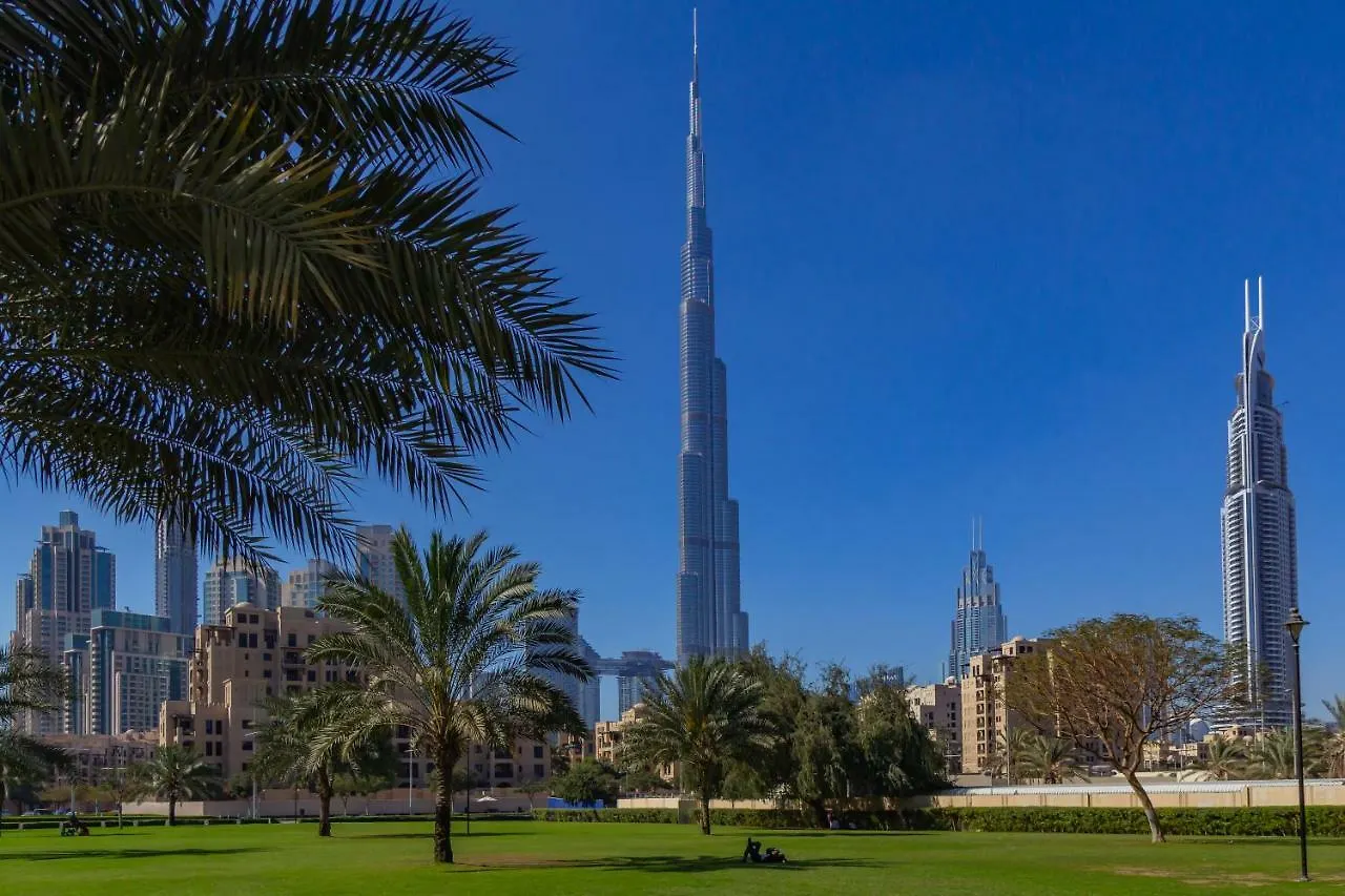 Quintessential Quarters - Ultra-Modern And Spacious Aparment Dubai Apartment