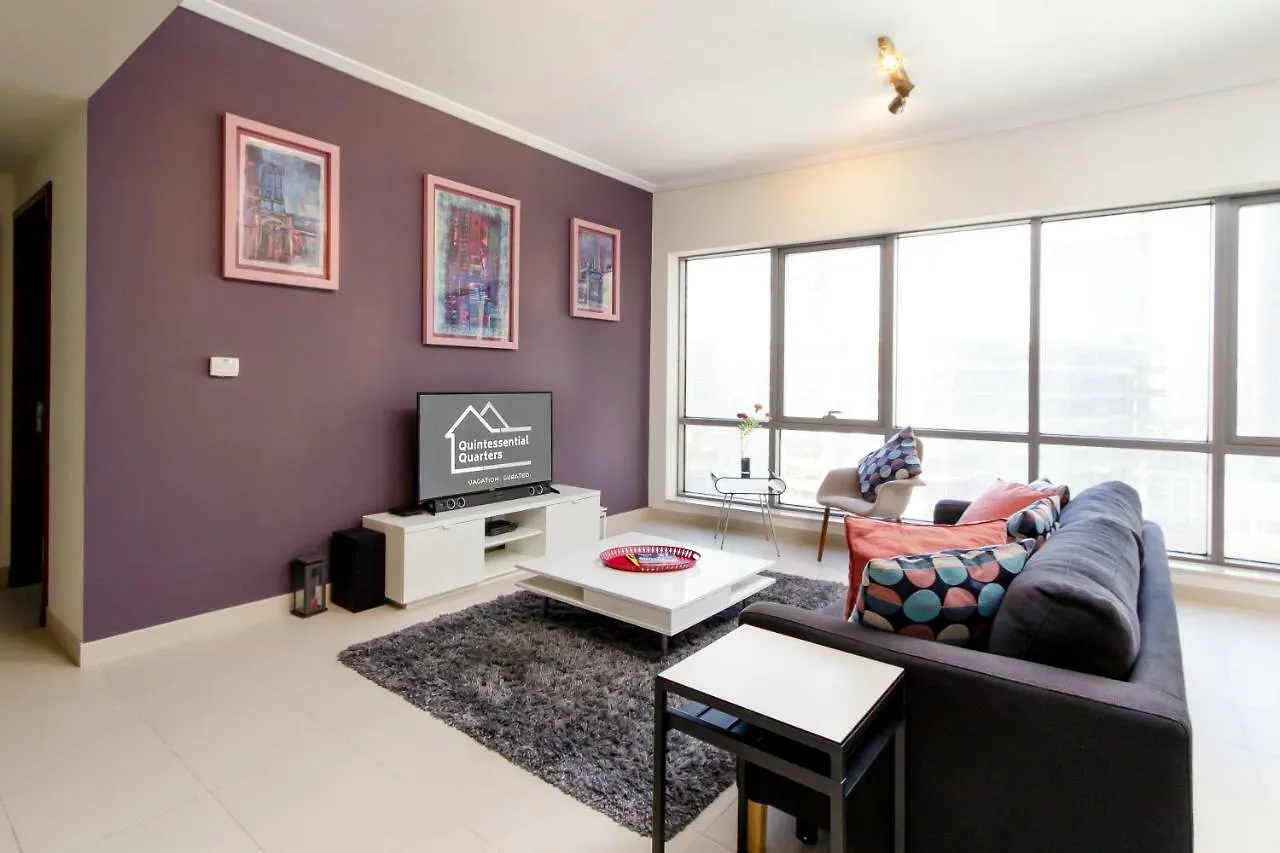 Quintessential Quarters - Ultra-Modern And Spacious Aparment Dubai