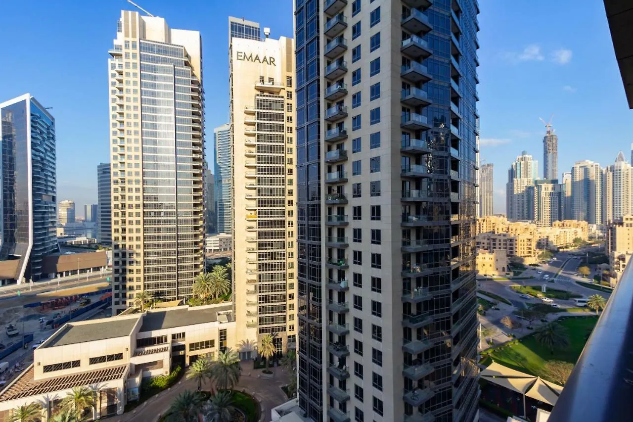 Quintessential Quarters - Ultra-Modern And Spacious Aparment Dubai 0*,