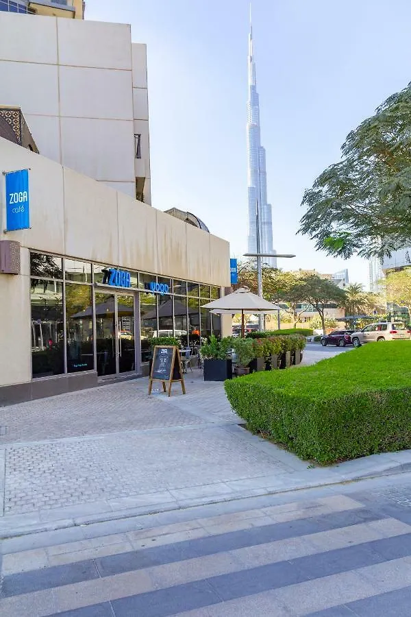 Quintessential Quarters - Ultra-Modern And Spacious Aparment Dubai